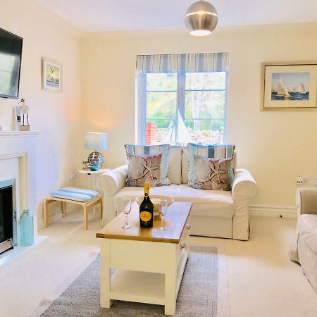 Chestnut Cottage, Shanklin Rural Retreat Екстериор снимка